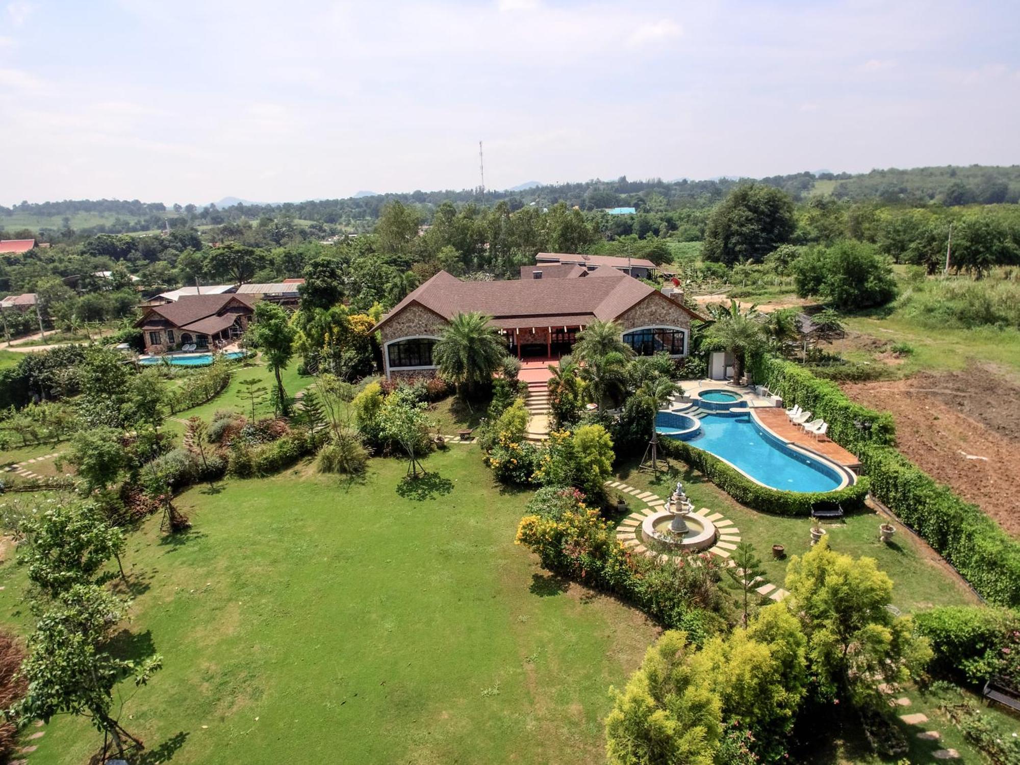 Chateau De Prim Khao Yai Ban Sap Phlu Exterior photo