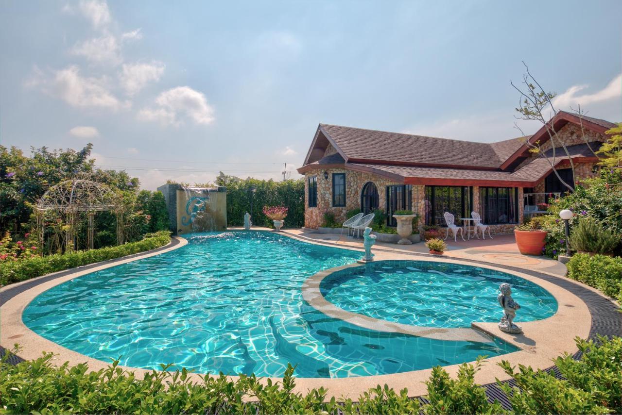 Chateau De Prim Khao Yai Ban Sap Phlu Exterior photo